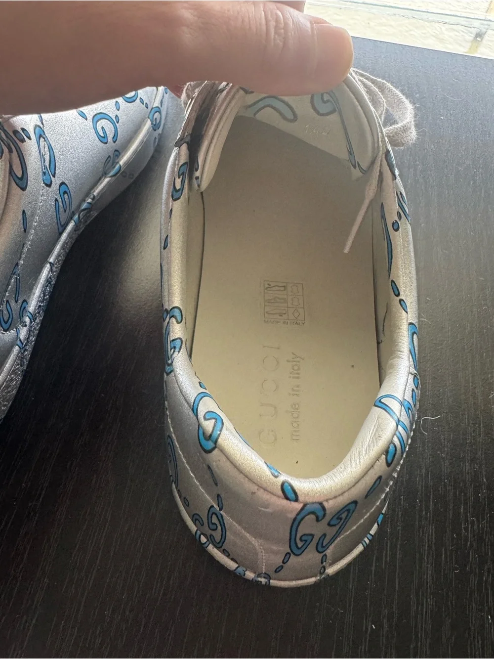 Gucci Ghost Ace GG Print Leather Sneakers Silver/Blue – Men’s US 8.5 (EU 42)